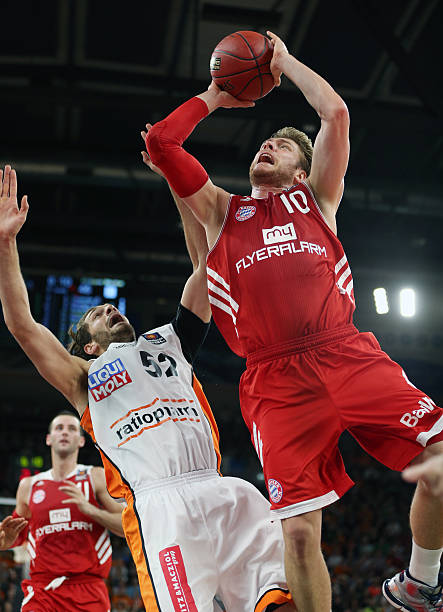 这场比赛中 这场比赛中